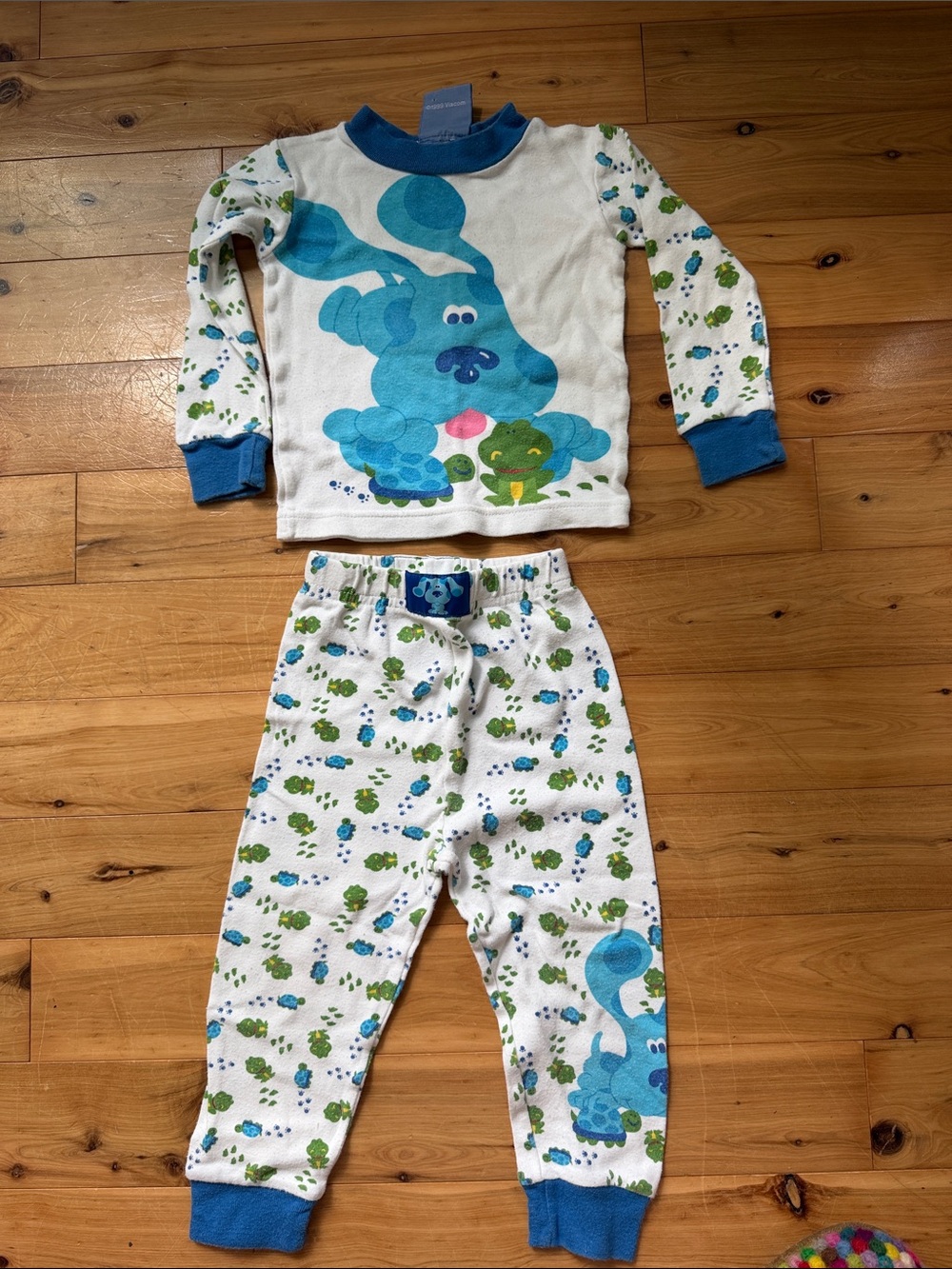 1999 Y2K blues clues kids pajamas 18 months !